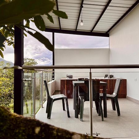 Hotel Campestre Alto Lindo En Guatapé Екстериор снимка