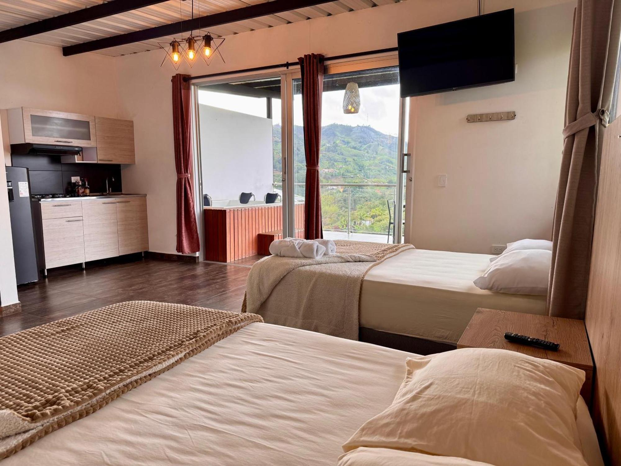 Hotel Campestre Alto Lindo En Guatapé Екстериор снимка